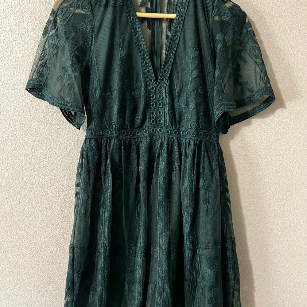 Ella Bella Boutique Green Lace Dress